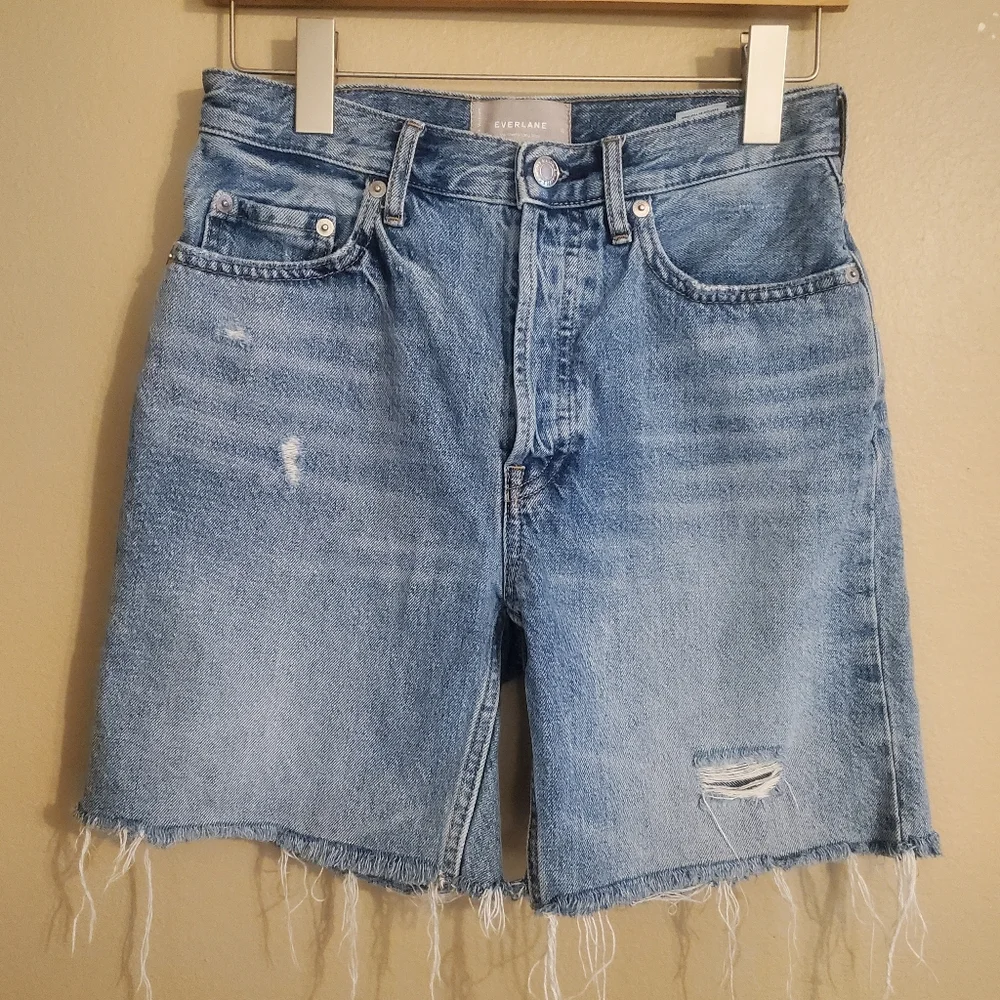 EVERLANE The Cheeky Long Short Distressed Fray Hem Denim Cut Offs Women's SZ‎ 25